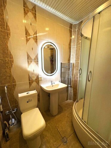 Satılır 2 otaqlı köhnə tikili 68 m², 28 May m., photo 12 from 17