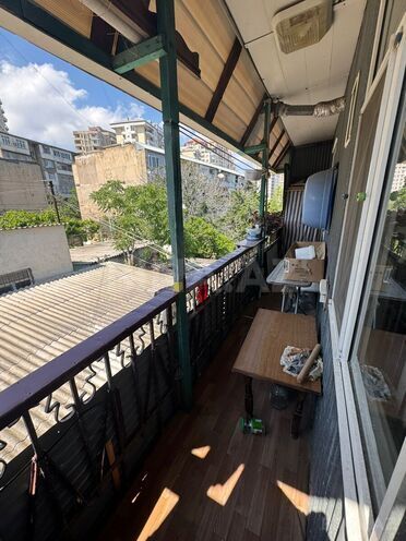 İcarəyə verilir 3 otaqlı köhnə tikili 80 m², 28 May m., photo 15 from 16