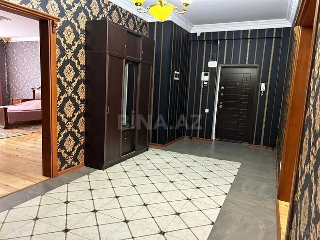 İcarəyə verilir 3 otaqlı yeni tikili 150 m², 28 May m., photo 16 from 18