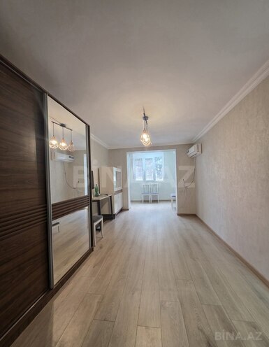 Продаётся 2-комн. вторичка 55 м², м. Иншаатчылар, photo 4 from 12
