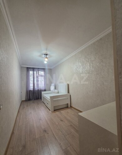 Продаётся 2-комн. вторичка 55 м², м. Иншаатчылар, photo 9 from 12