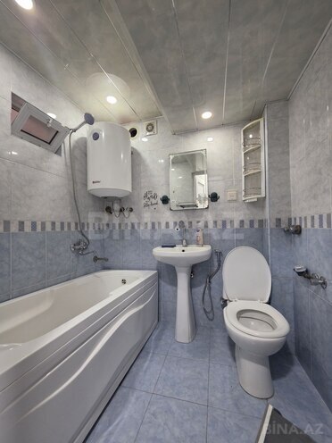 Продаётся 2-комн. вторичка 55 м², м. Иншаатчылар, photo 11 from 12