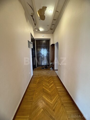 Satılır 3 otaqlı köhnə tikili 98.6 m², Sahil m., photo 16 from 32