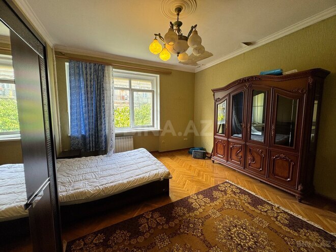 Satılır 3 otaqlı köhnə tikili 98.6 m², Sahil m., photo 18 from 32