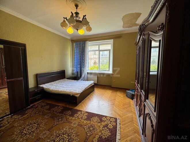 Satılır 3 otaqlı köhnə tikili 98.6 m², Sahil m., photo 17 from 32
