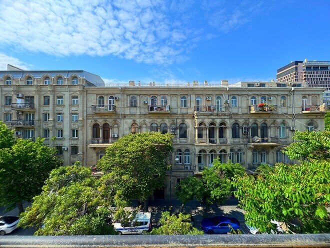 Satılır 3 otaqlı köhnə tikili 98.6 m², Sahil m., photo 6 from 32