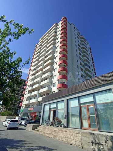 Продается 3-комн. новостройка 142 м², м. Ази Асланов, photo 1 from 14