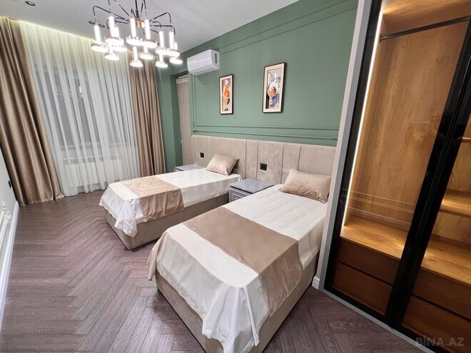 Продаётся 3-комн. новостройка 96 м², м. Элмляр Академиясы, photo 13 from 23