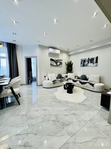 Сдаётся 3-комн. новостройка 100 м², м. 28 мая, photo 3 from 13