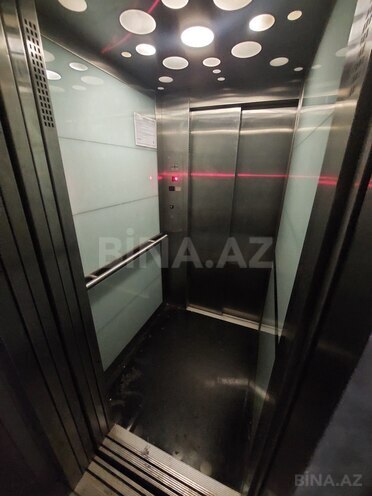 Satılır 7 otaqlı köhnə tikili 360 m², Sahil m., photo 14 from 21