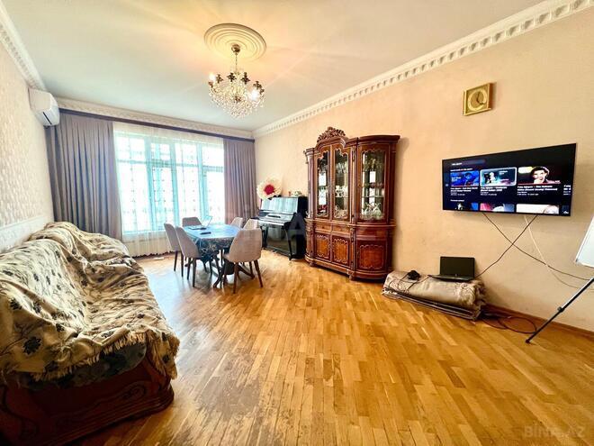 Satılır 4 otaqlı yeni tikili 130 m², Nəsimi r., photo 3 from 14