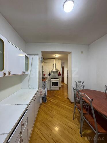 Satılır 3 otaqlı köhnə tikili 70 m², Elmlər Akademiyası m., photo 6 from 17