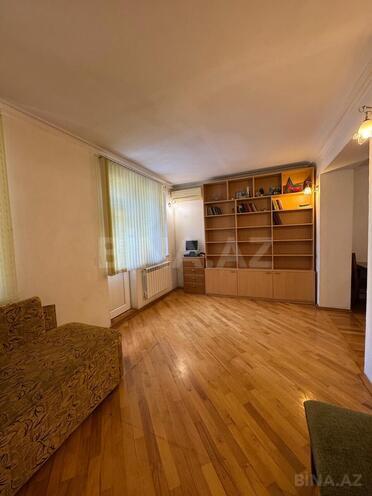 Satılır 3 otaqlı köhnə tikili 70 m², Elmlər Akademiyası m., photo 9 from 17