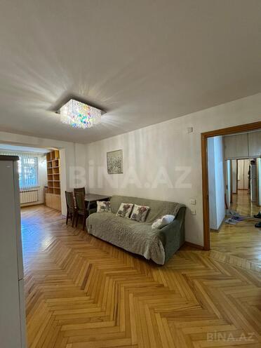 Satılır 3 otaqlı köhnə tikili 70 m², Elmlər Akademiyası m., photo 11 from 17