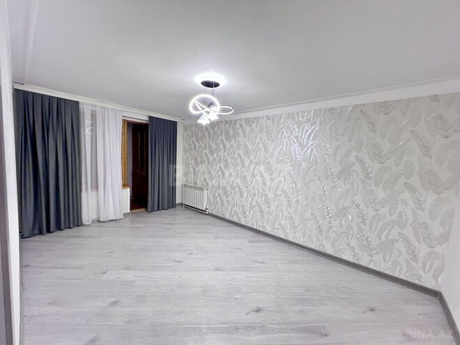 Продаётся 3-комн. вторичка 75 м², м. Кара Караев, photo 4 from 17