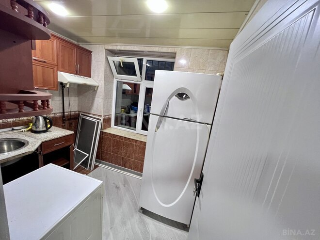 Продаётся 3-комн. вторичка 75 м², м. Кара Караев, photo 14 from 17
