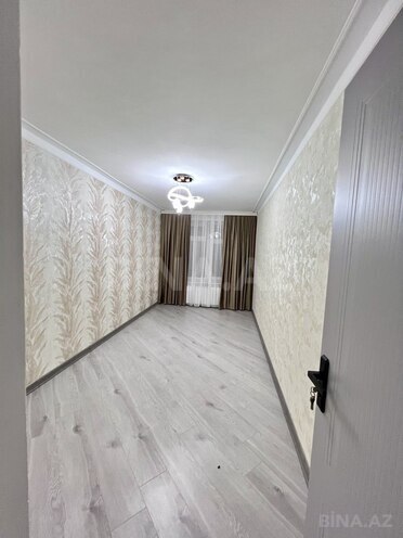 Продаётся 3-комн. вторичка 75 м², м. Кара Караев, photo 13 from 17