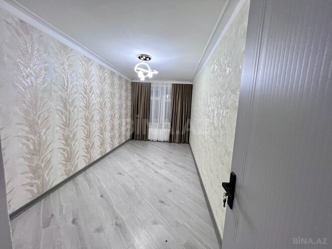 Продаётся 3-комн. вторичка 75 м², м. Кара Караев, photo 12 from 17