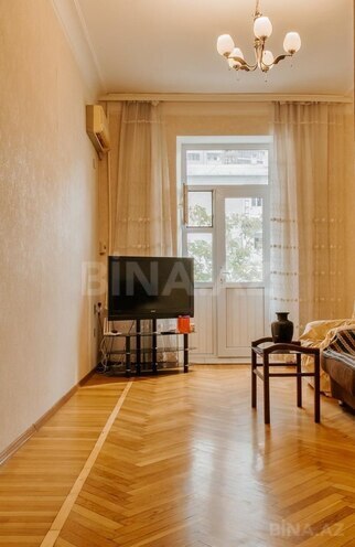 İcarəyə verilir 2 otaqlı köhnə tikili 55 m², 28 May m., photo 7 from 14