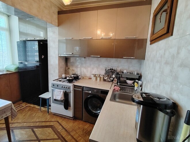 Продаётся 3-комн. вторичка 80 м², м. Мемар Аджеми, photo 9 from 16
