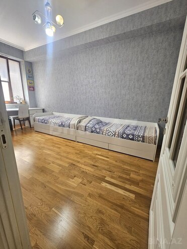 Продаётся 3-комн. новостройка 86 м², м. Кара Караев, photo 6 from 20