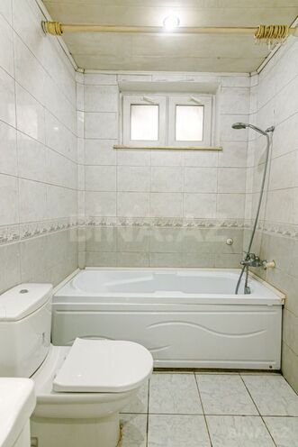İcarəyə verilir 3 otaqlı köhnə tikili 130 m², Sahil m., photo 25 from 28