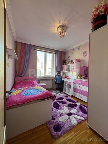 Satılır 4 otaqlı köhnə tikili 110 m², Elmlər Akademiyası m., photo 20 from 30