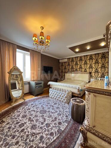 Satılır 4 otaqlı köhnə tikili 110 m², Elmlər Akademiyası m., photo 14 from 30
