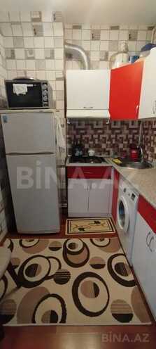Продаётся 3-комн. вторичка 65 м², м. Нефтчиляр, photo 3 from 6