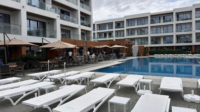 Сдаётся 3-комн. новостройка 100 м², пос. Sea Breeze, photo 1 from 10