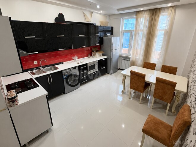İcarəyə verilir 3 otaqlı yeni tikili 130 m², Şah İsmayıl Xətai m., photo 6 from 13