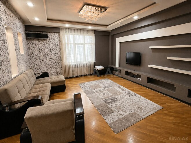 İcarəyə verilir 3 otaqlı yeni tikili 130 m², Şah İsmayıl Xətai m., photo 4 from 13