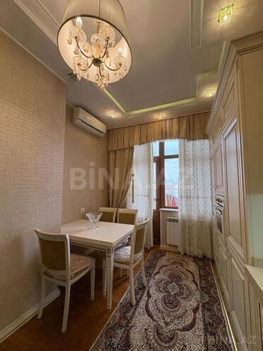 Satılır 6 otaqlı yeni tikili 250 m², 28 May m., photo 21 from 31