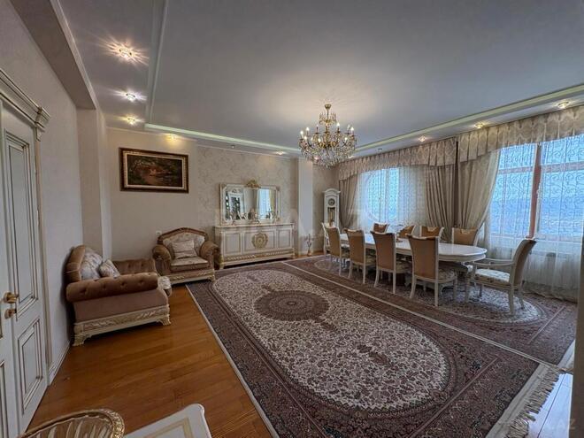 Satılır 6 otaqlı yeni tikili 250 m², 28 May m., photo 6 from 31