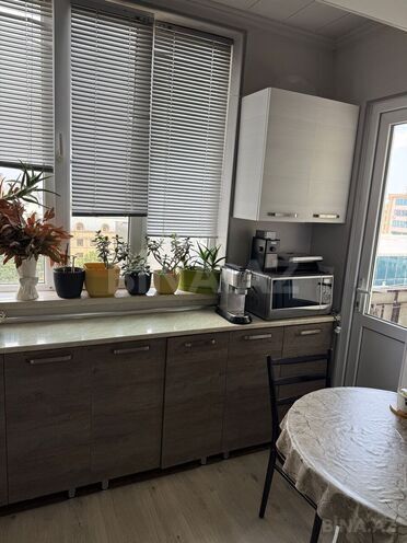 Satılır 3 otaqlı köhnə tikili 80 m², Bakıxanov q., photo 9 from 17