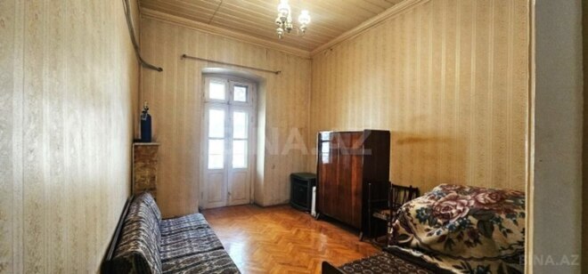Satılır 3 otaqlı köhnə tikili 80 m², 28 May m., photo 7 from 16