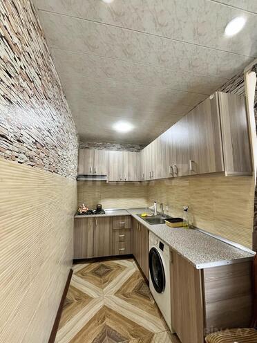 İcarəyə verilir 3 otaqlı köhnə tikili 80 m², İnşaatçılar m., photo 1 from 17