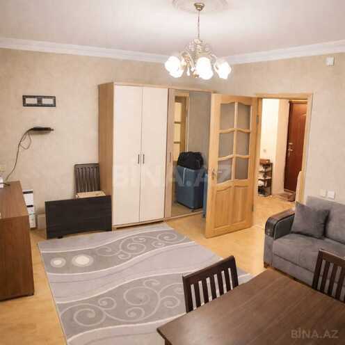 Satılır 2 otaqlı köhnə tikili 36 m², Bakıxanov q., photo 1 from 13