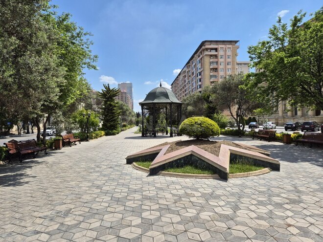 Продаётся 4-комн. вторичка 90 м², м. Шах Исмаил Хатаи, photo 3 from 14