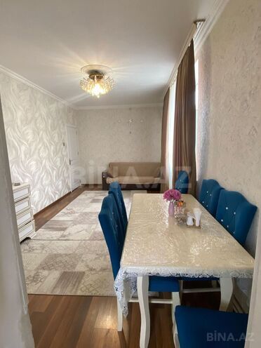 Продаётся 2-комн. вторичка 40 м², photo 1 from 11