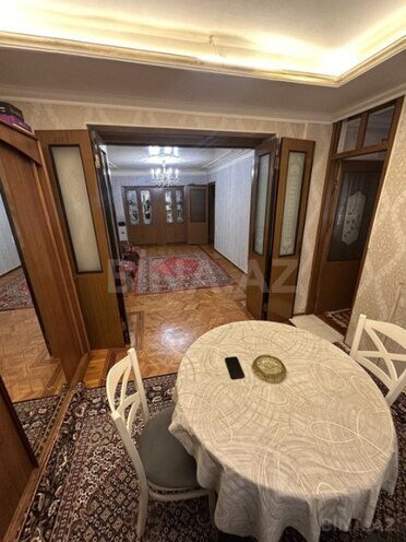 Satılır 4 otaqlı köhnə tikili 140 m², Gənclik m., photo 9 from 12