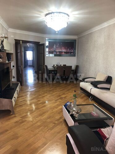 Продаётся 3-комн. новостройка 165 м², м. Низами, photo 18 from 24