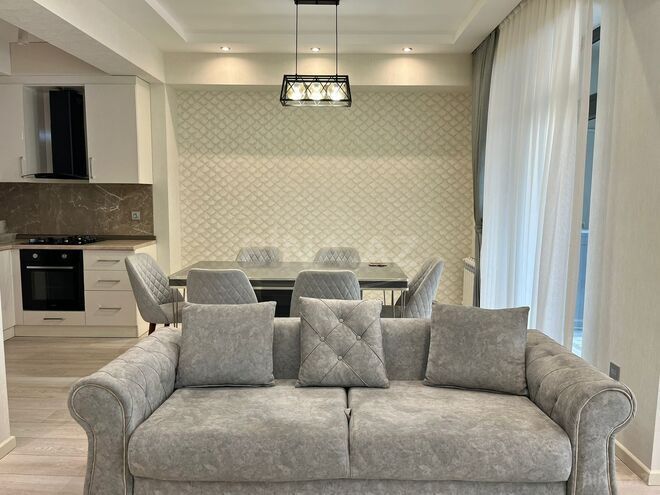 İcarəyə verilir 2 otaqlı yeni tikili 80 m², 28 May m., photo 1 from 23