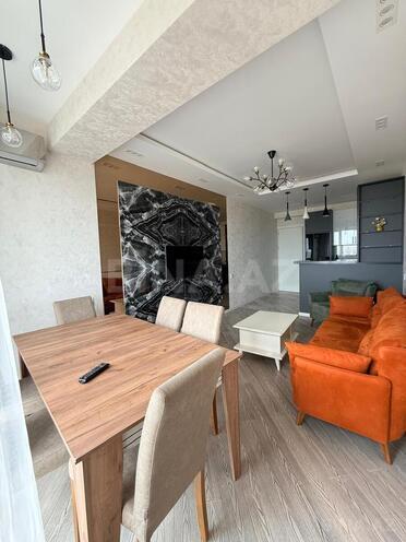 Сдаётся 2-комн. новостройка 65 м², Хатаинский р., photo 3 from 14