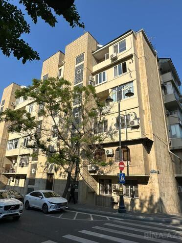 Продаётся 2-комн. вторичка 55 м², м. Ичеришехер, photo 4 from 15