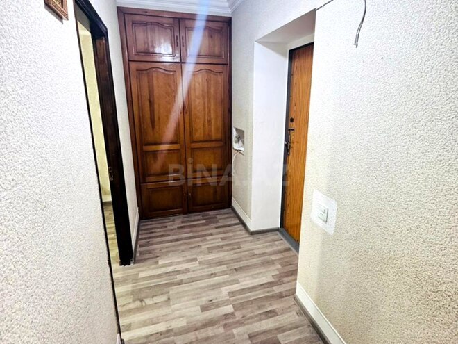 Продается 3-комн. вторичка 65 м², м. Кара Караев, photo 9 from 19
