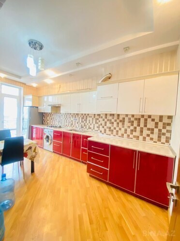 İcarəyə verilir 2 otaqlı yeni tikili 90 m², 8 Noyabr m., photo 25 from 29