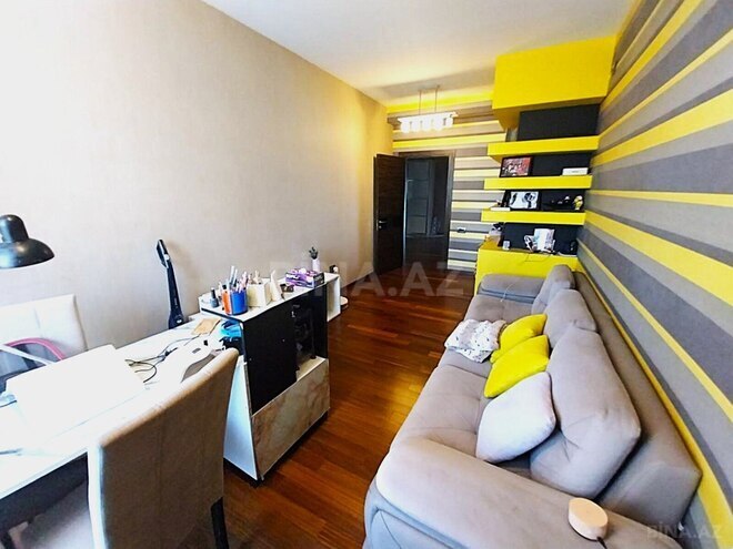 Продаётся 4-комн. новостройка 183 м², м. Низами, photo 11 from 19