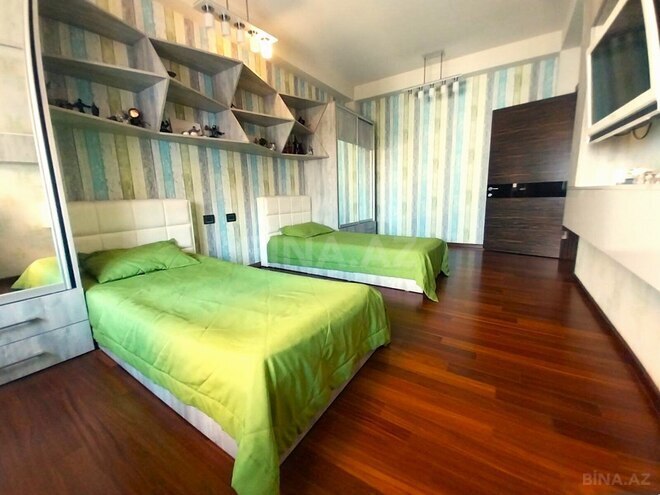 Продаётся 4-комн. новостройка 183 м², м. Низами, photo 9 from 19