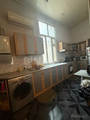 Satılır 4 otaqlı köhnə tikili 105 m², Sahil m., photo 12 from 15